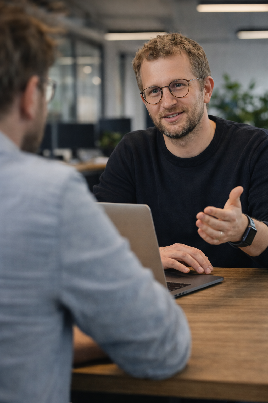 Nico Walter im Gespräch mit einem Kunden